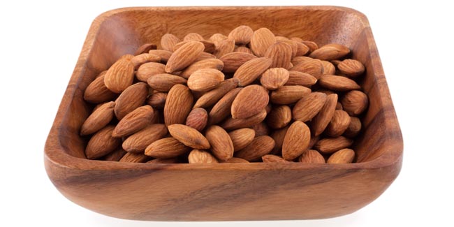 How to use almonds for weight lose